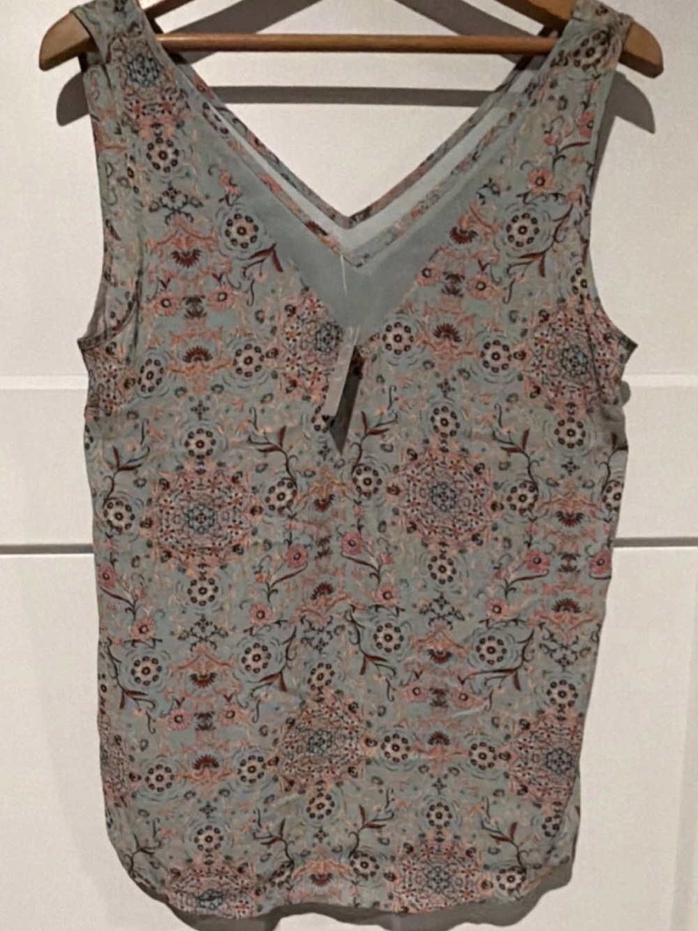 Maurices Mint Green Floral V-Neck Sleeveless Top
